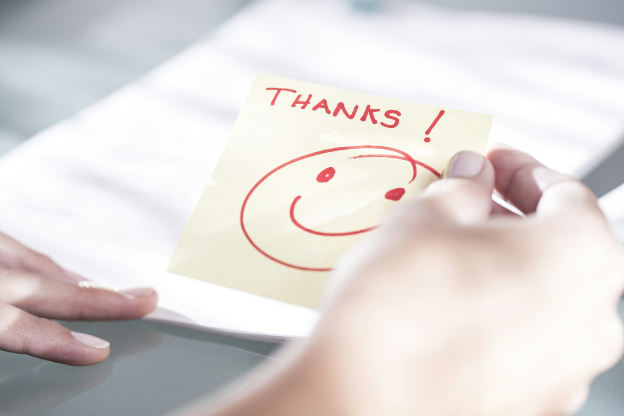 Thank you note with a smiley face